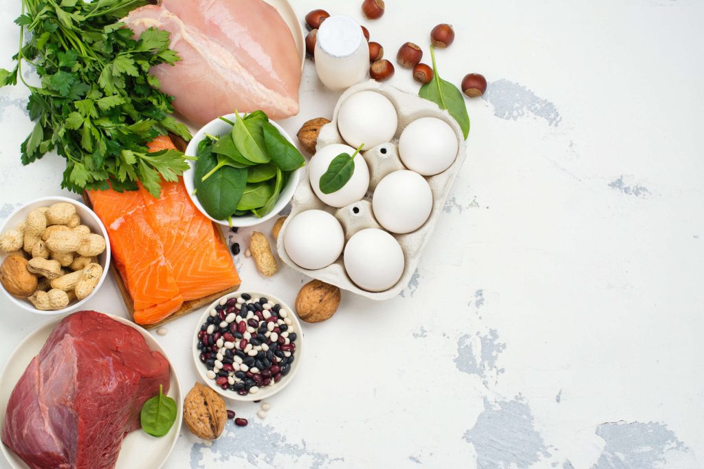 Czy dieta wysokobiałkowa jest dobra dla osób z osteoporozą? Sprawdź zalecenia